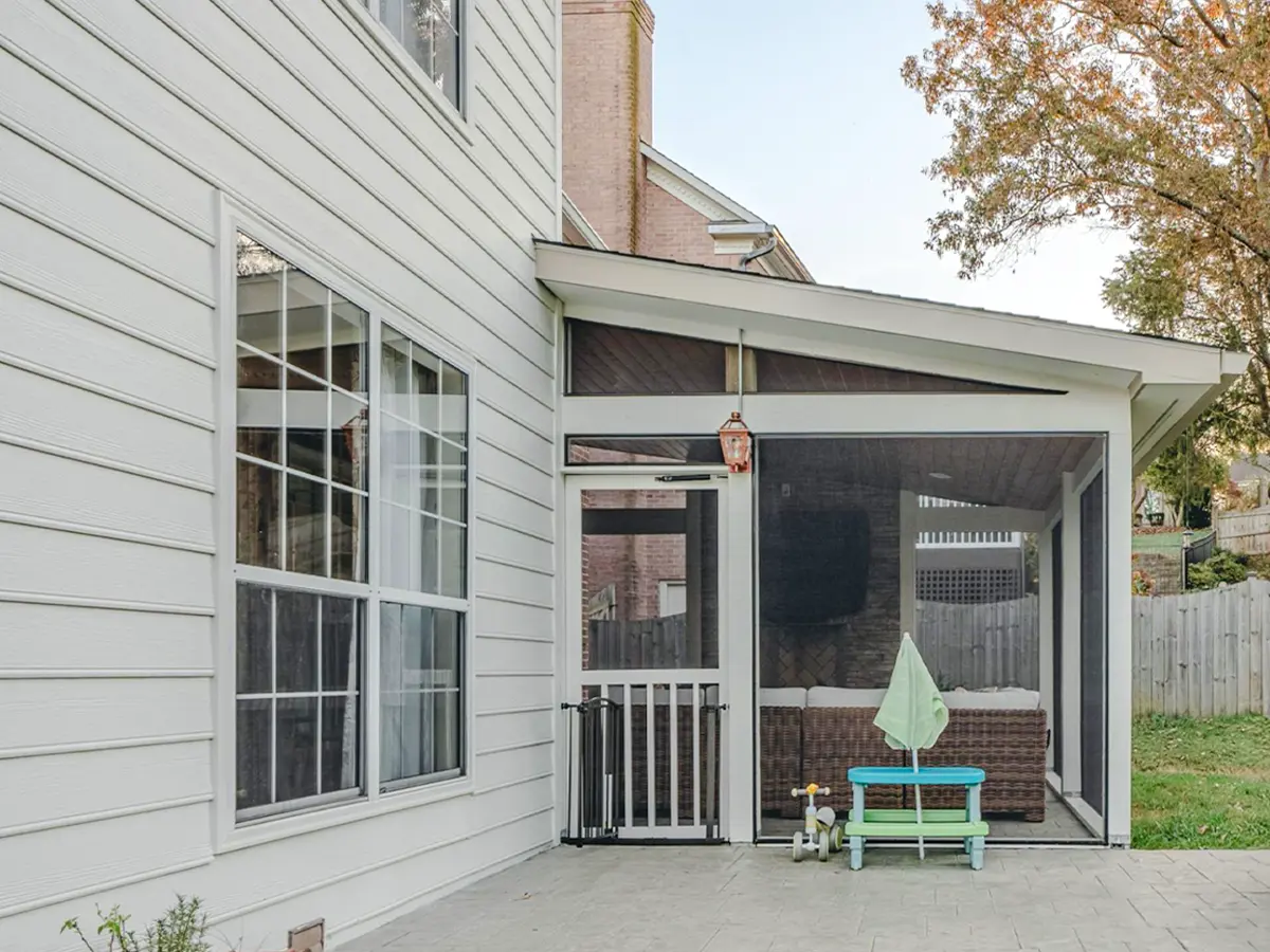 after-screened-in-porch3